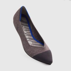 Rothy’s Twilight Metallic Captoe Point Size 8.5